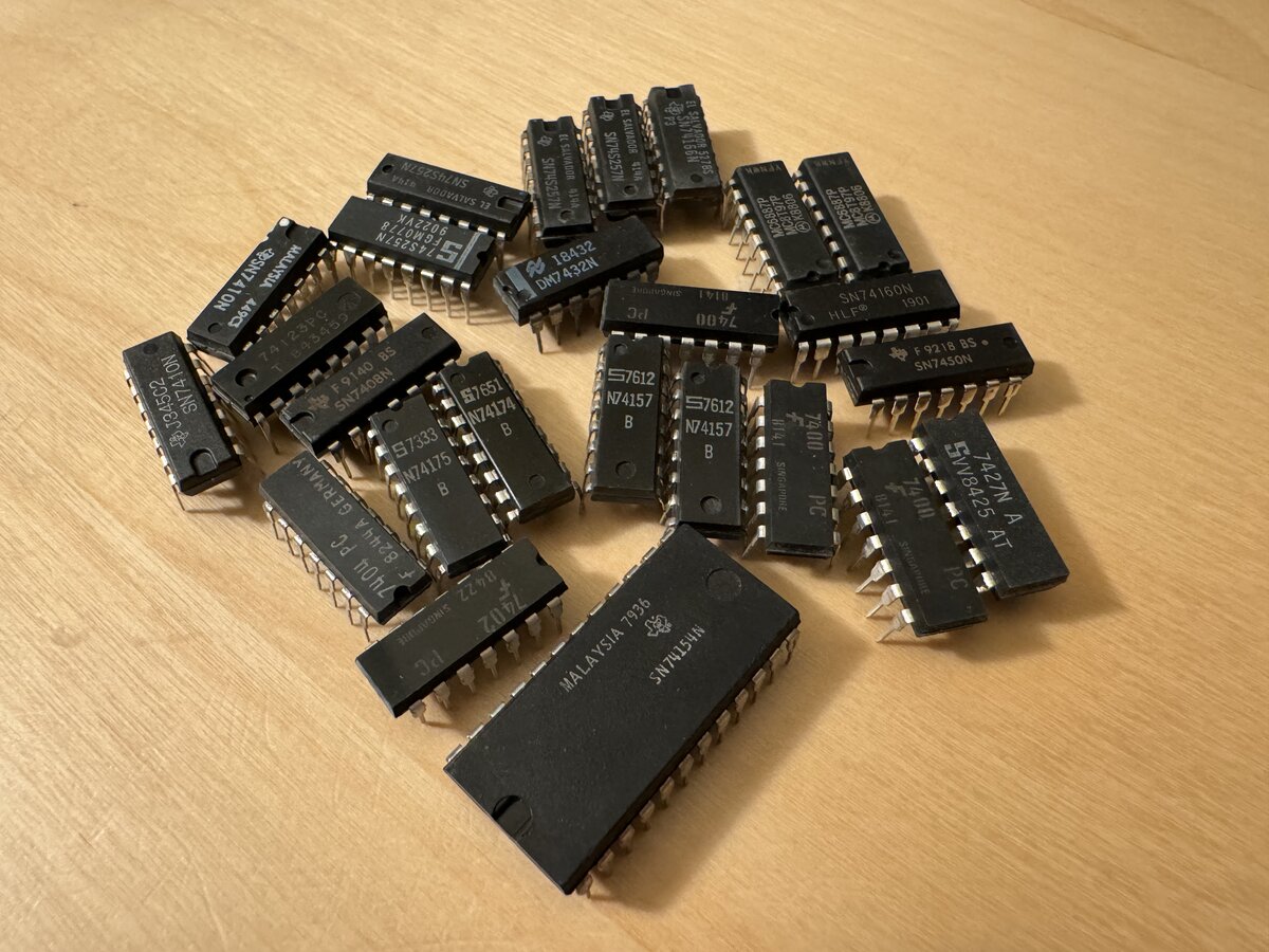 Chips from the Unicorn Electronics order