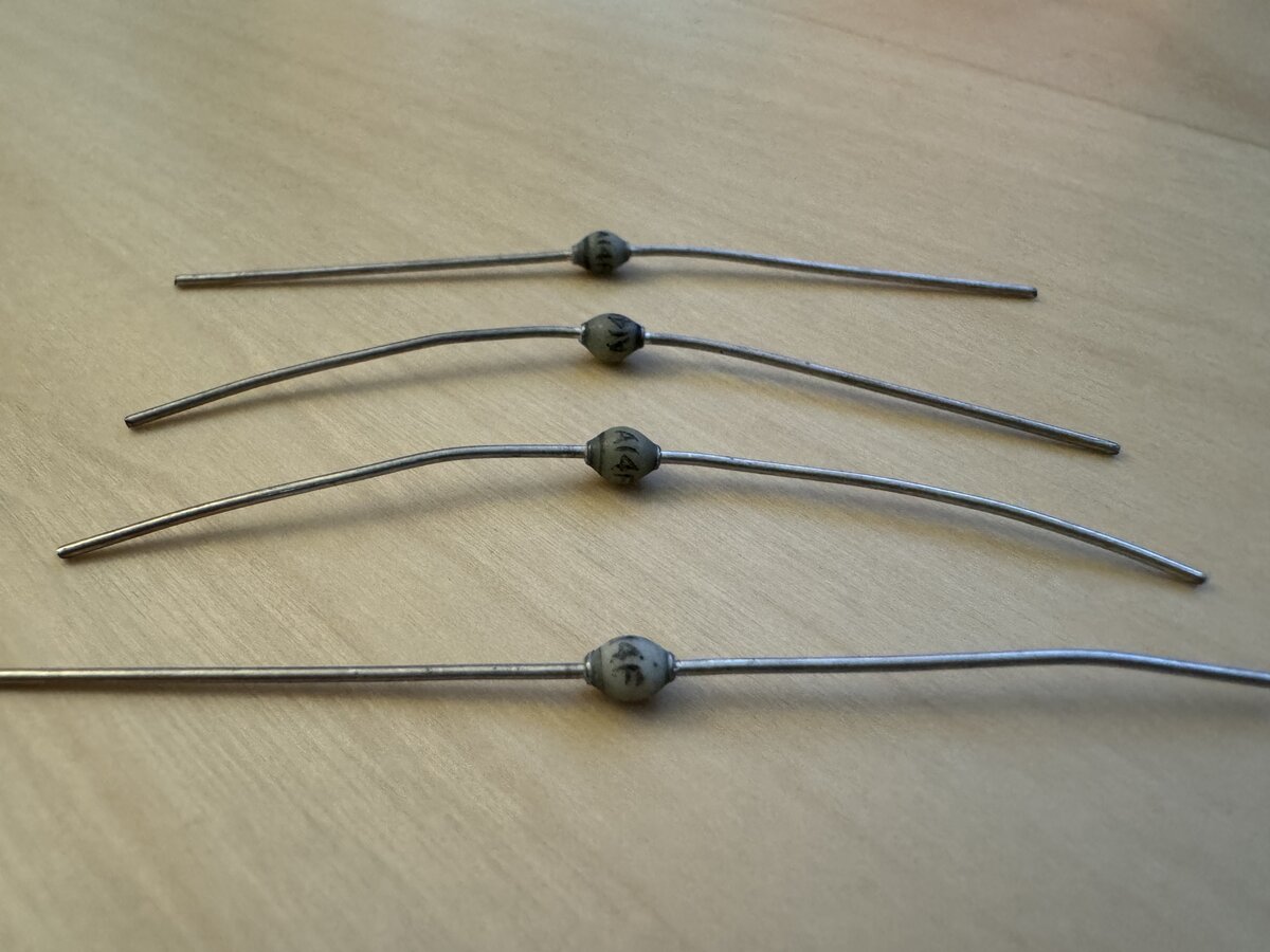 Sinterglass diodes