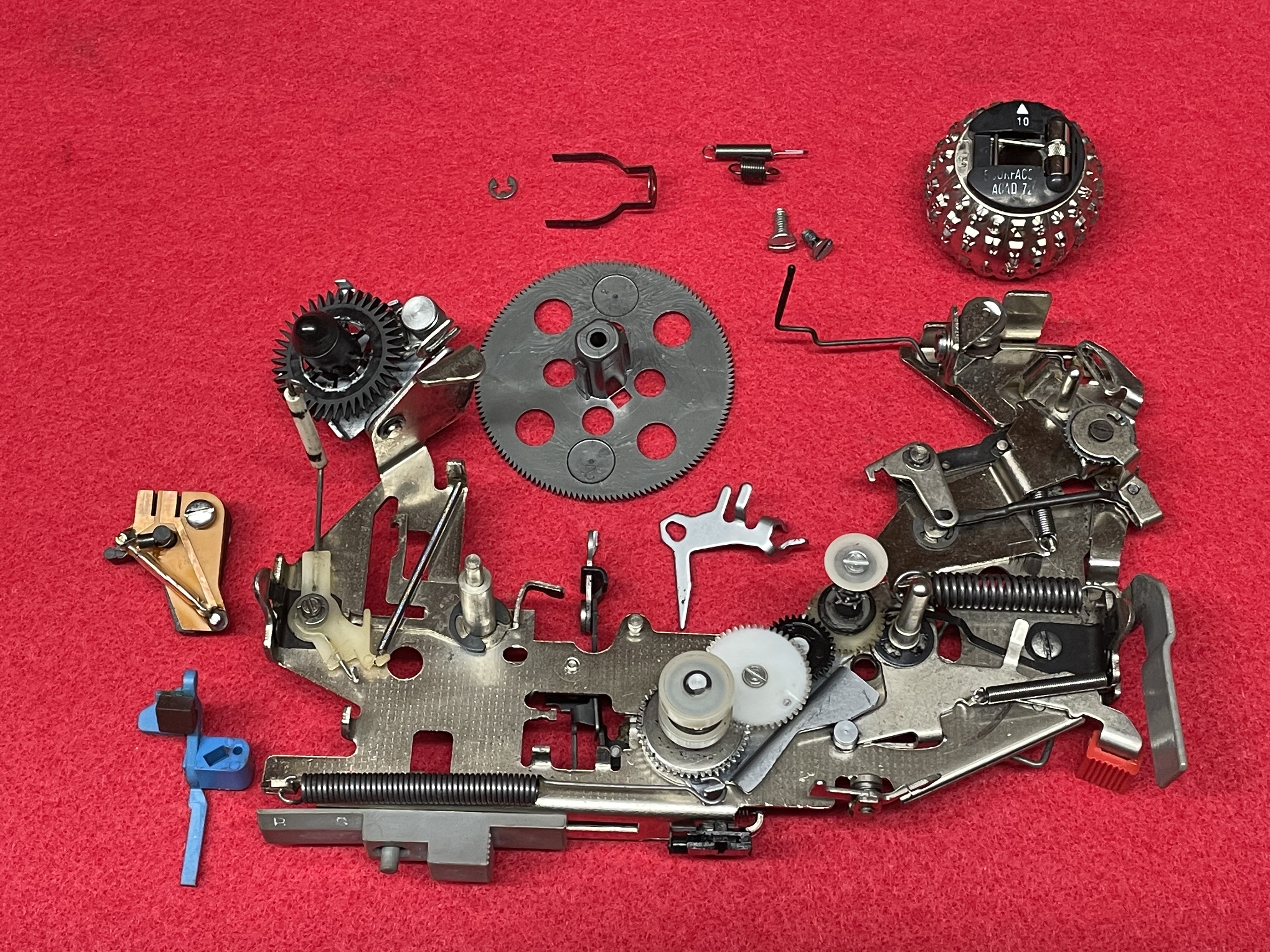 The ribbon mechanism after cleaning